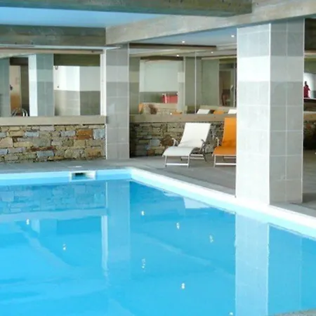 Sun Valley מלון דירות 4*