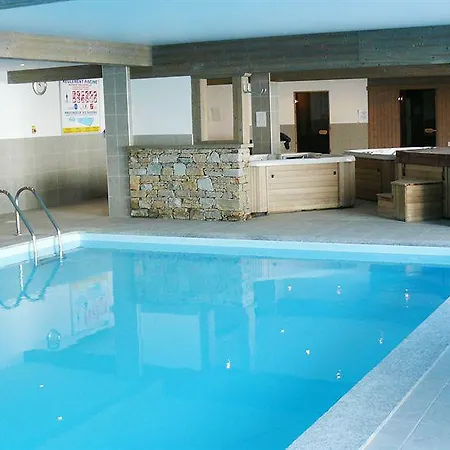 Sun Valley מלון דירות 4*
