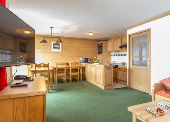 Sun Valley Apartmanhotel 4*